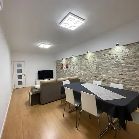 Excelente E Bem Localizado Apartman *