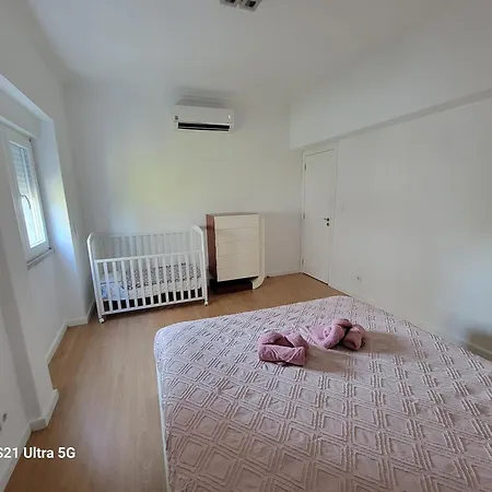 Excelente E Bem Localizado Apartman Corroios